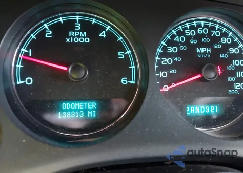 2008 Chevrolet Avalanche 1500 Ls из США, поврежденный, VIN 3GNEC12028G305692